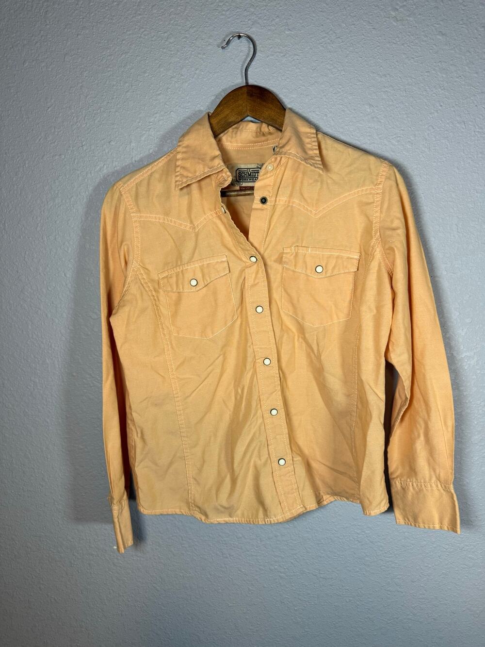 CE Schmidt Women’s Small Peach Pearl Snap Western Shirt